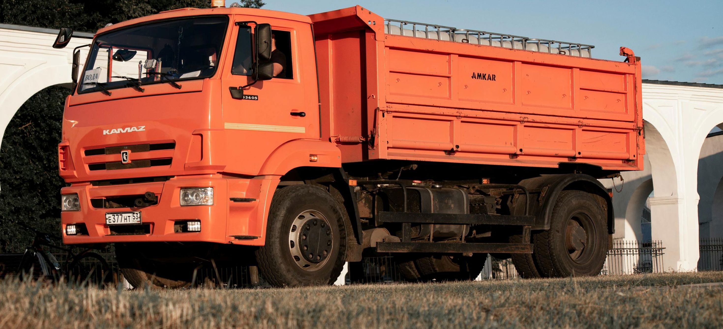 orange truck
