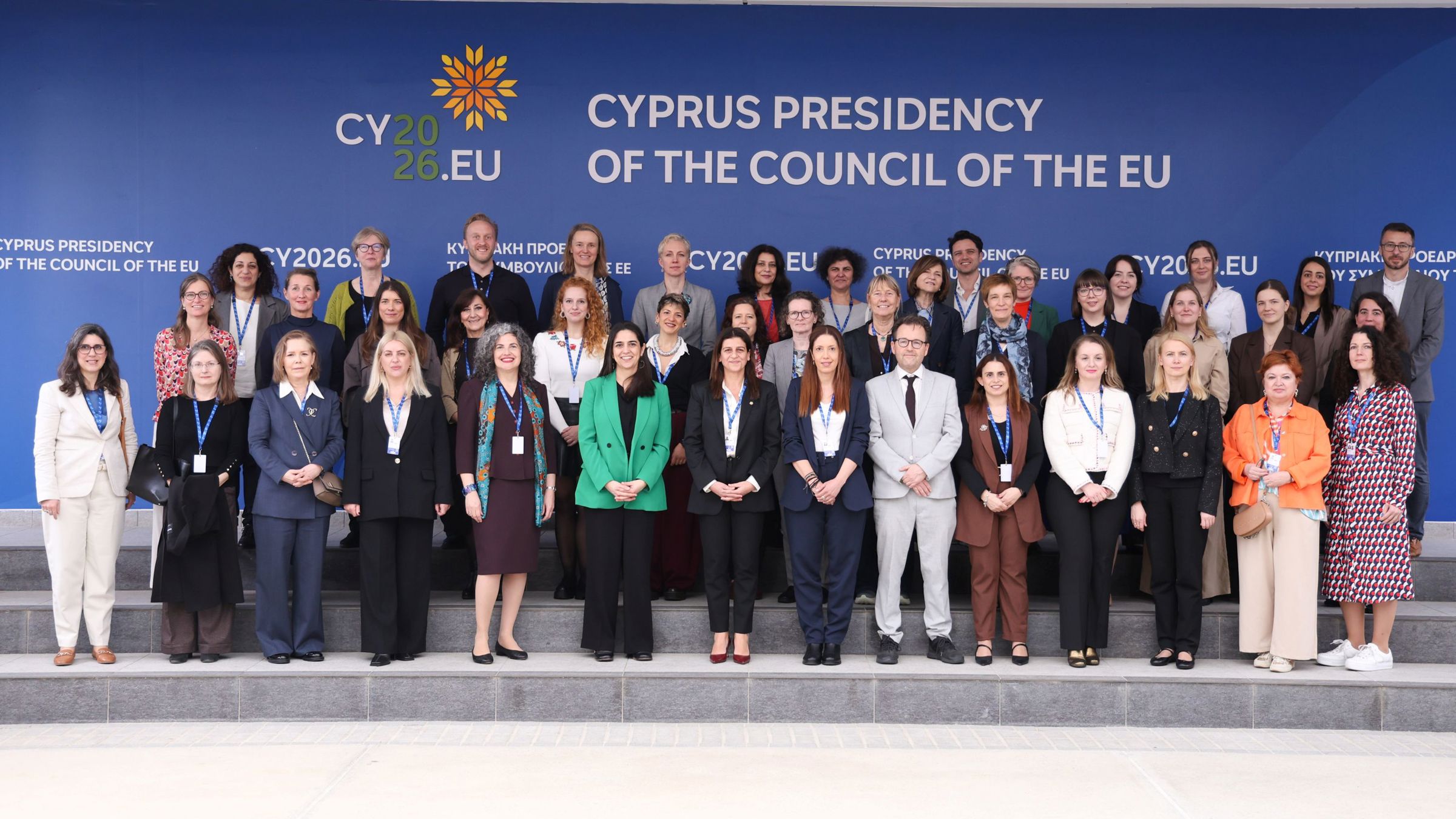 Family photo of the High-Level Group on Gender Mainstreaming