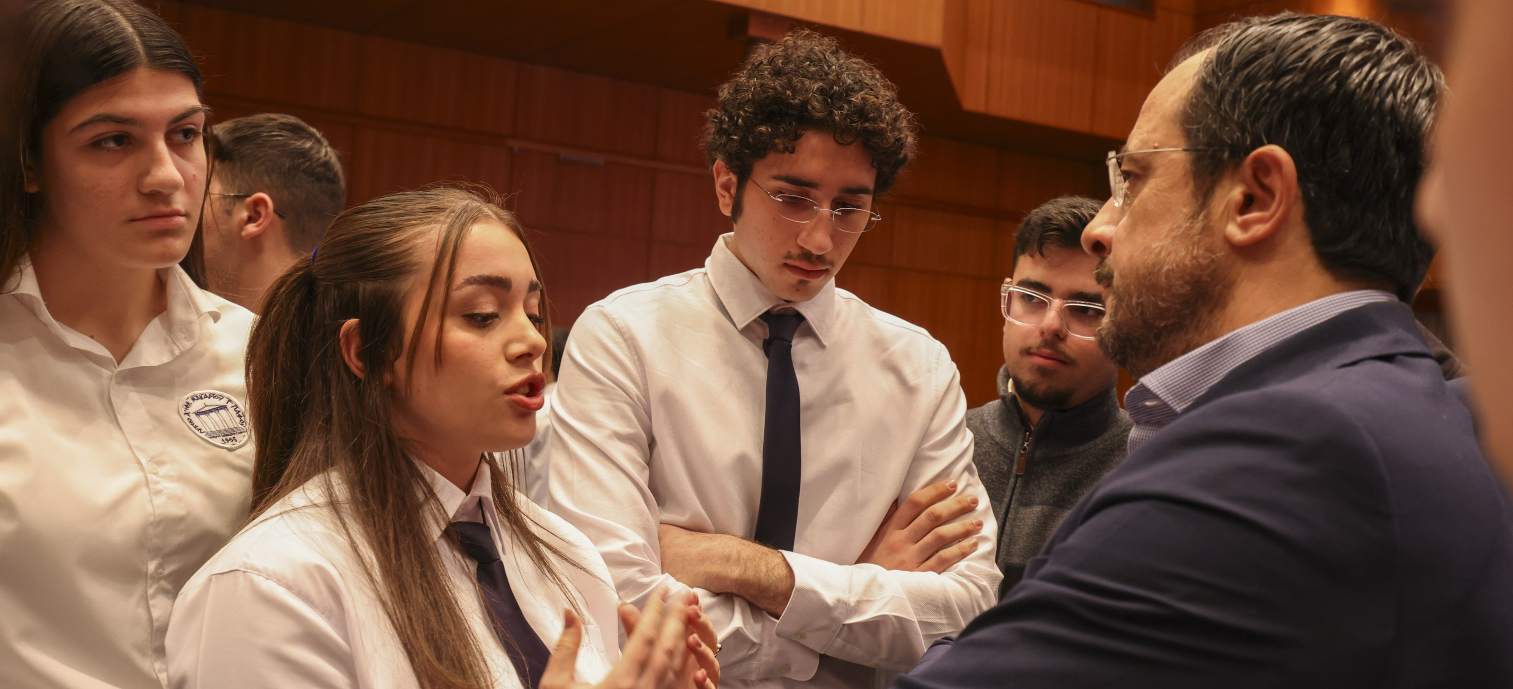 Young people speaking to the President of the Republic of Cyprus
